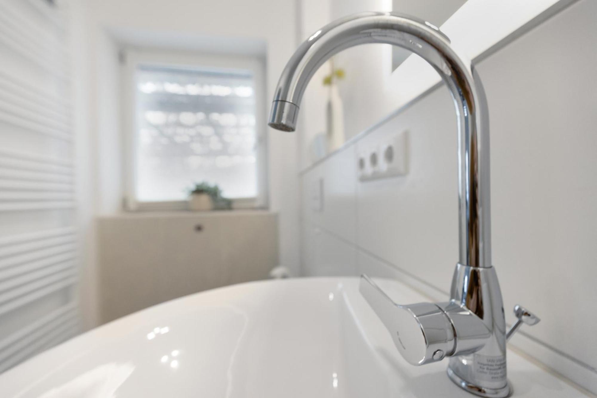 Seezeit, Ferienhaus Bis Zu 6 Personen, 500 Meter Zum Wasser, Mit Garten Hüde Екстериор снимка